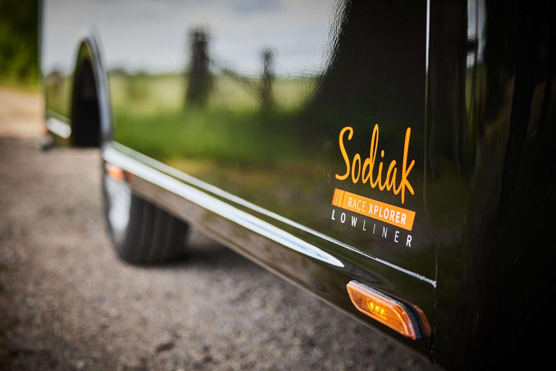 SODIAK RACE XPLORER RENAULT MASTER LOWLINER